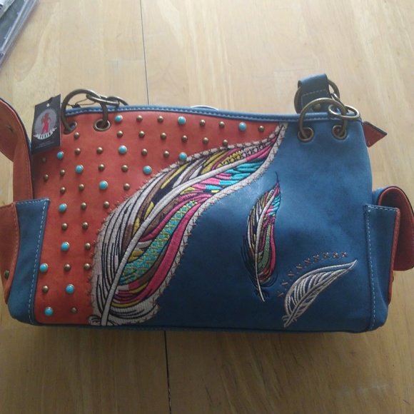 Leather hand stitched "Yesir" designer purces . - Picture 3 of 5